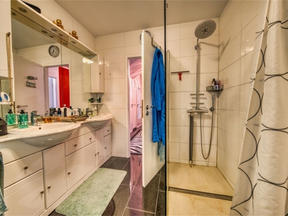 Badezimmer EG