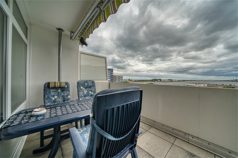 Großer Balkon