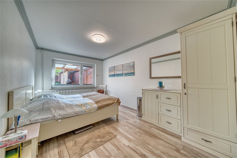 Erdgeschoss Schlafzimmer