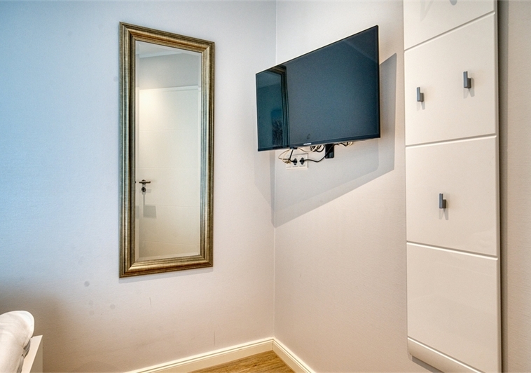 TV im Schlafzimmer