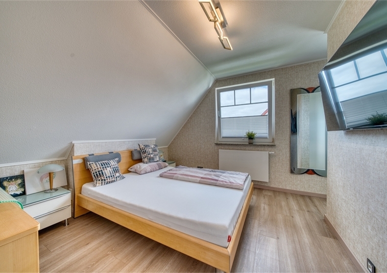 Schlafzimmer 2