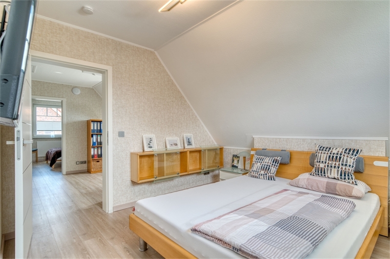 Schlafzimmer 2