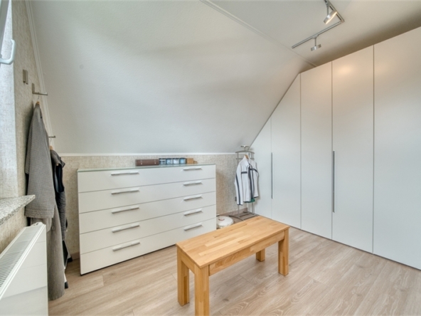 Begehbarer Kleiderschrank