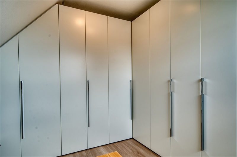 Einbauschrank